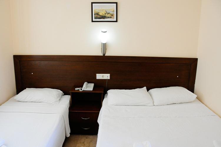 Las Palmeras Hotel Çamyuva Екстериор снимка
