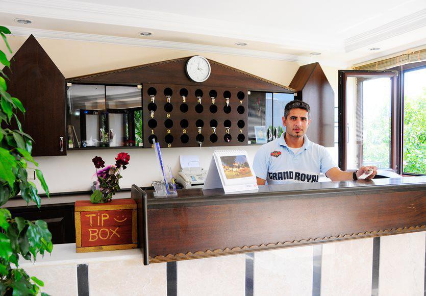 Las Palmeras Hotel Çamyuva Екстериор снимка