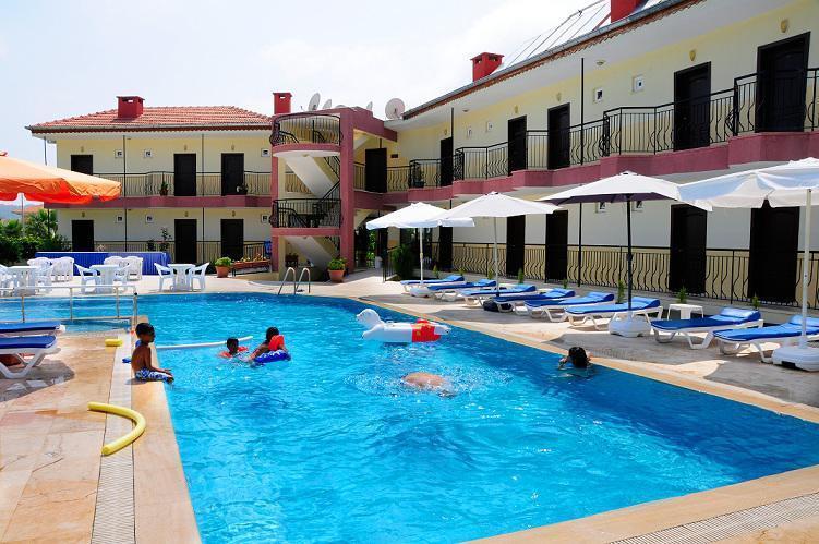 Las Palmeras Hotel Çamyuva Екстериор снимка