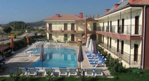 Las Palmeras Hotel Çamyuva Екстериор снимка