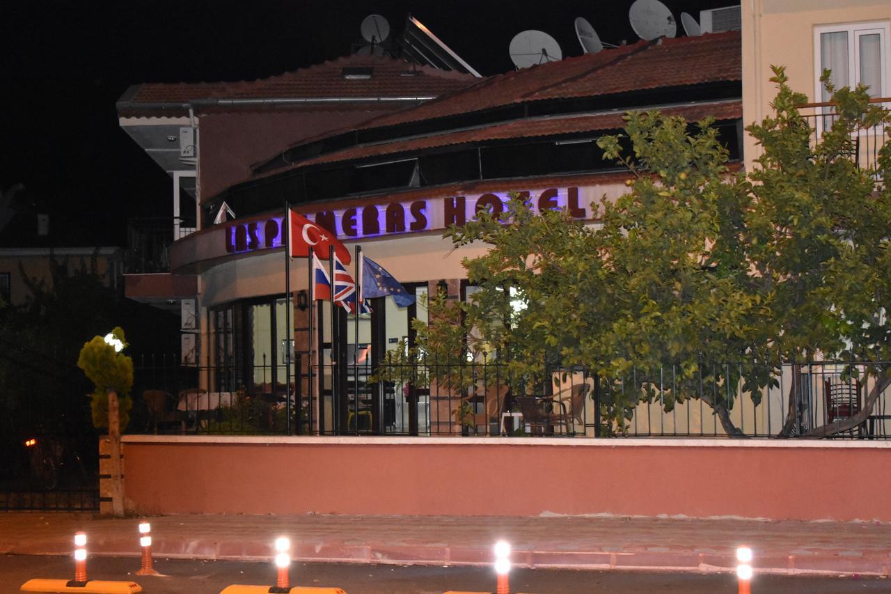 Las Palmeras Hotel Çamyuva Екстериор снимка