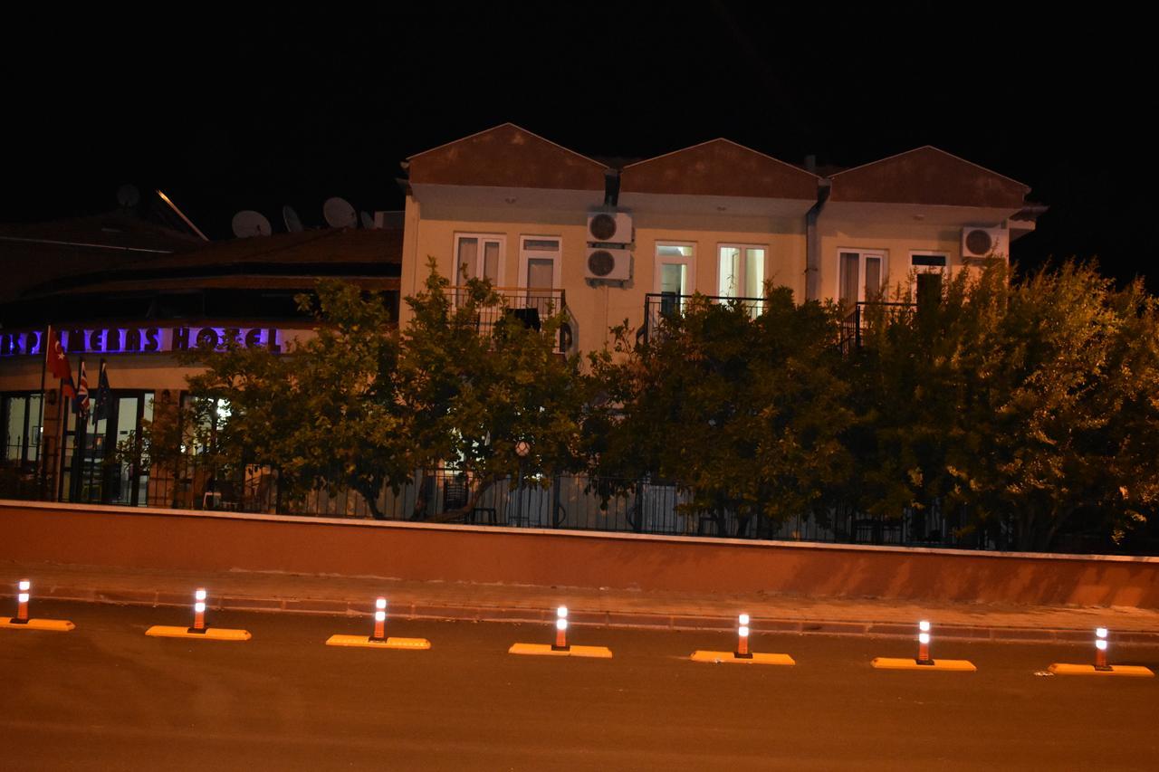 Las Palmeras Hotel Çamyuva Екстериор снимка