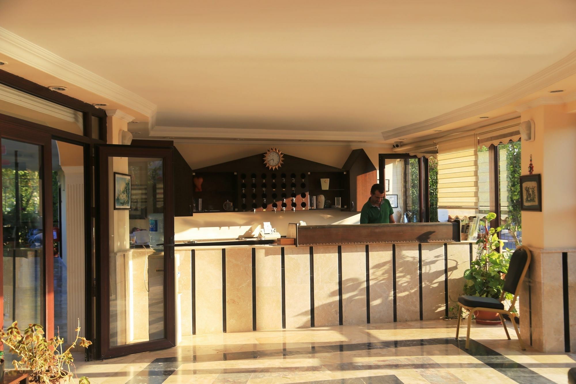 Las Palmeras Hotel Çamyuva Екстериор снимка