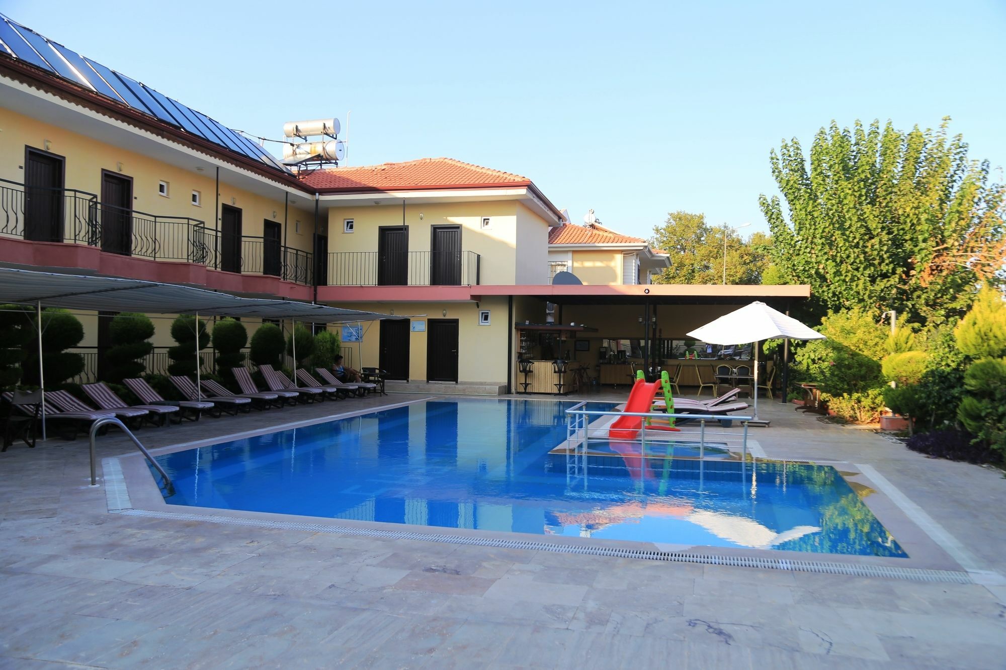 Las Palmeras Hotel Çamyuva Екстериор снимка